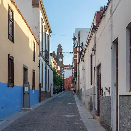Casa Libelvik En Pleno Centro Con Terraza Gáldar